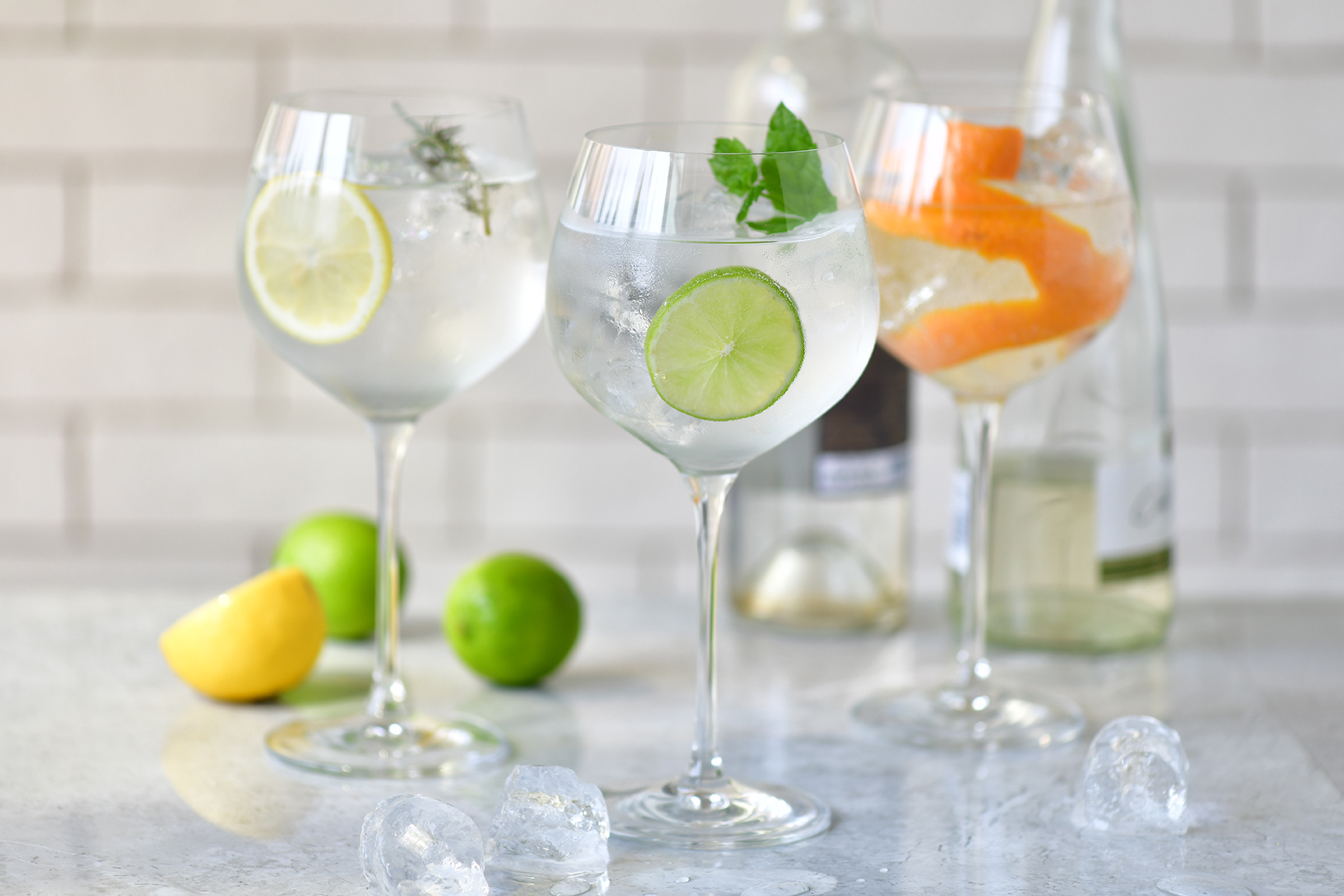 Gra na kieliszkach – dlaczego szkło wydaje dźwięk? Gra na kieliszkach – dlaczego szkło wydaje dźwięk?