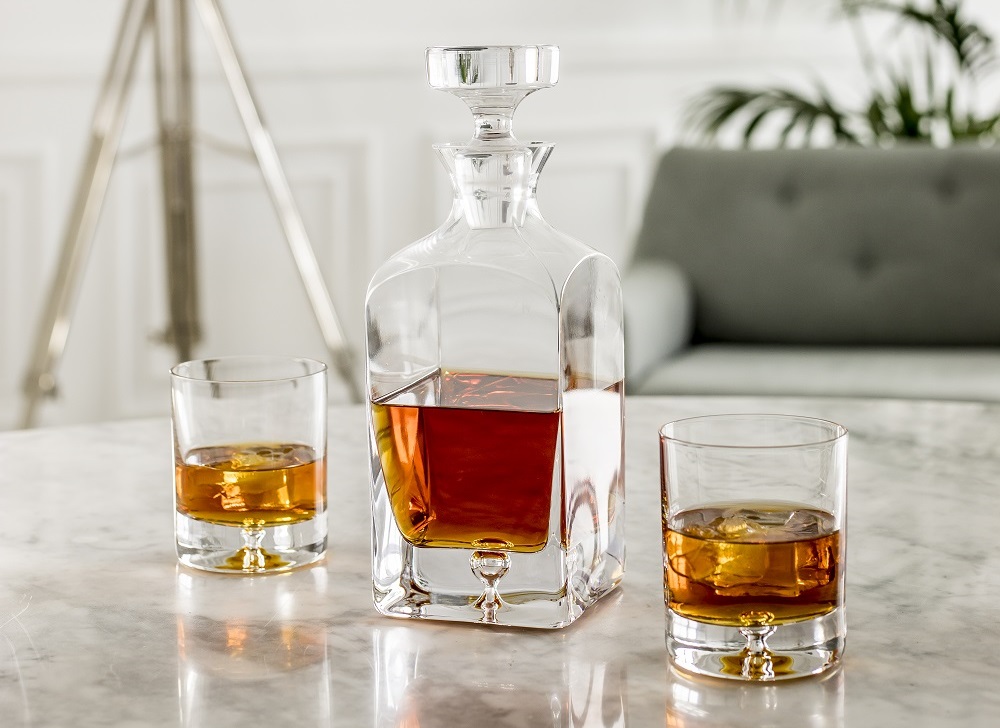 Whisky czy whiskey? – historia i rodzaje ognistej wody