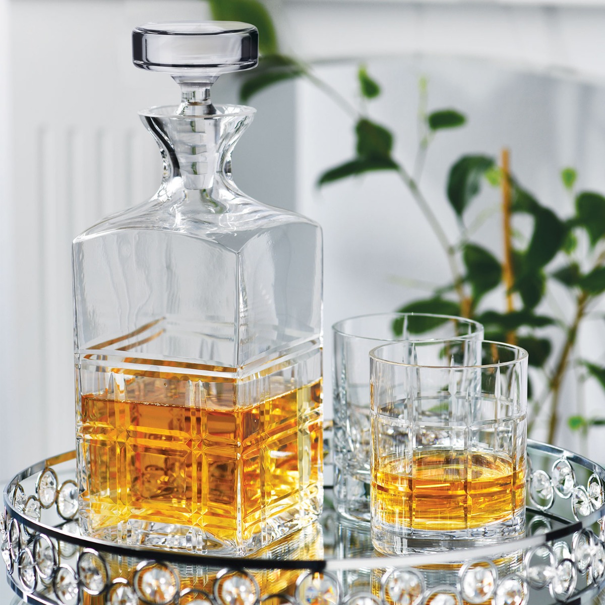 Ręcznie szlifowana kolekcja szkła NOBLE marki KROSNO Ręcznie szlifowana kolekcja szkła NOBLE marki KROSNO